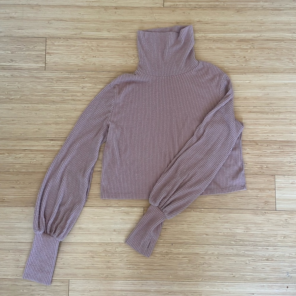 Cream Urban Outfitters Turtleneck